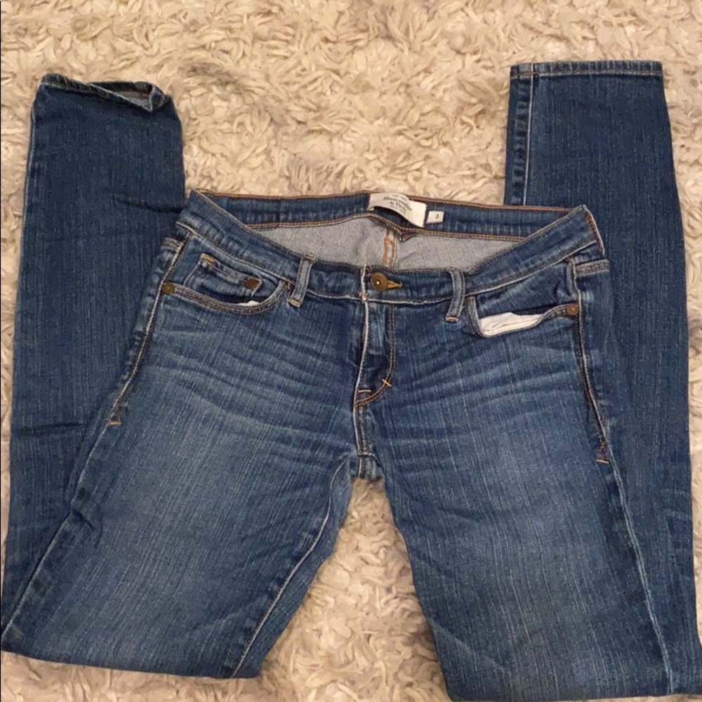 Abercrombie & Fitch jeans! ✨